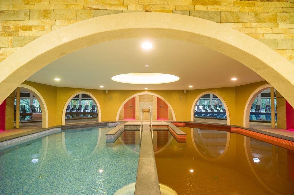 Aquaticum Debrecen Termal & Wellness Hotel Екстер'єр фото